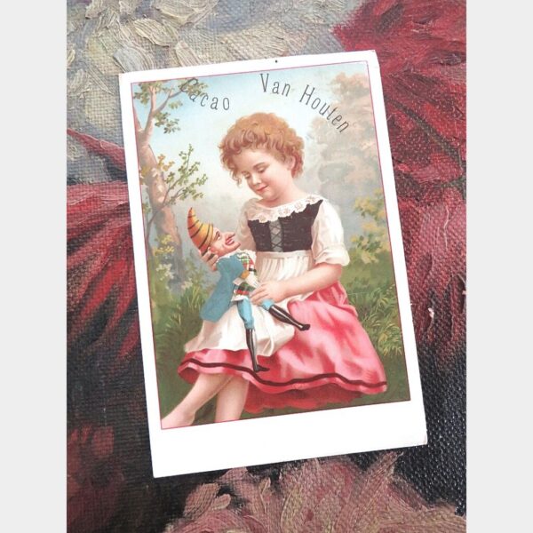 Antieke Franse reclamekaart Cacao Van Houten "Meisje met pop"