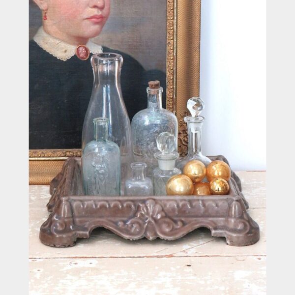 Antieke grote Franse kwispedoor