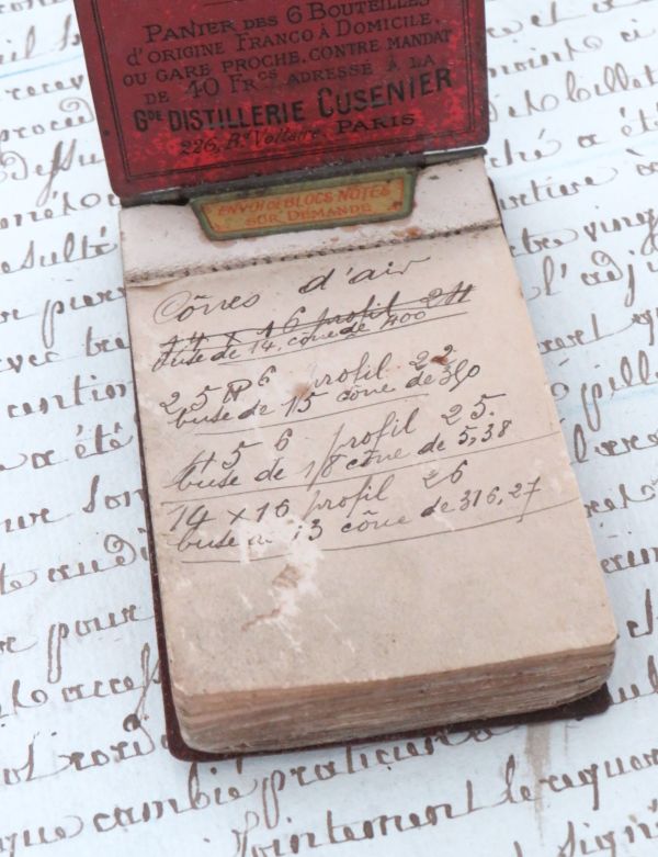 Antiek Frans metalen notieboekje "Cusenier"