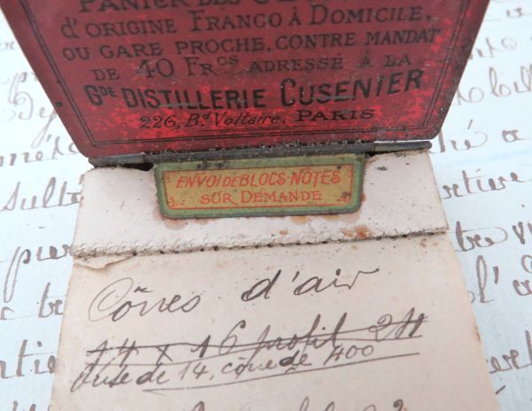 Antiek Frans metalen notieboekje "Cusenier"