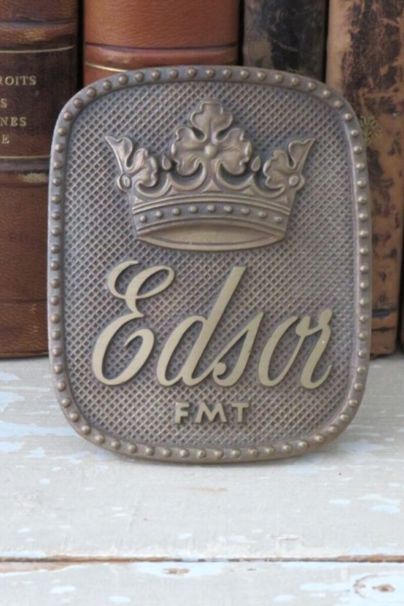 Oude winkeldisplay FMT "Edsor"
