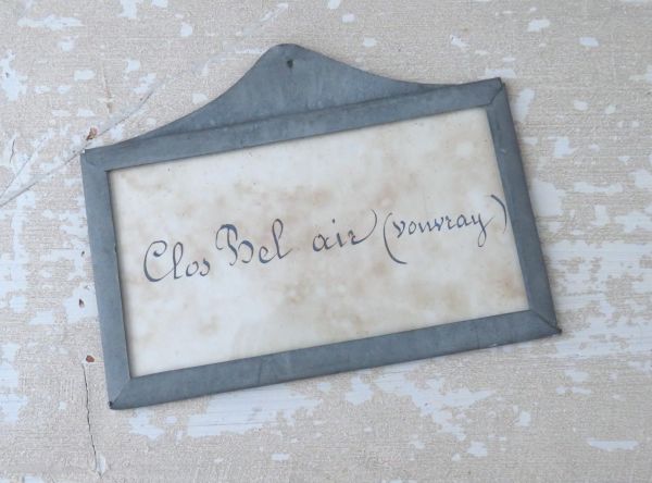 Antiek Frans wijnetiket "Clos Bel air ( Vouvray)