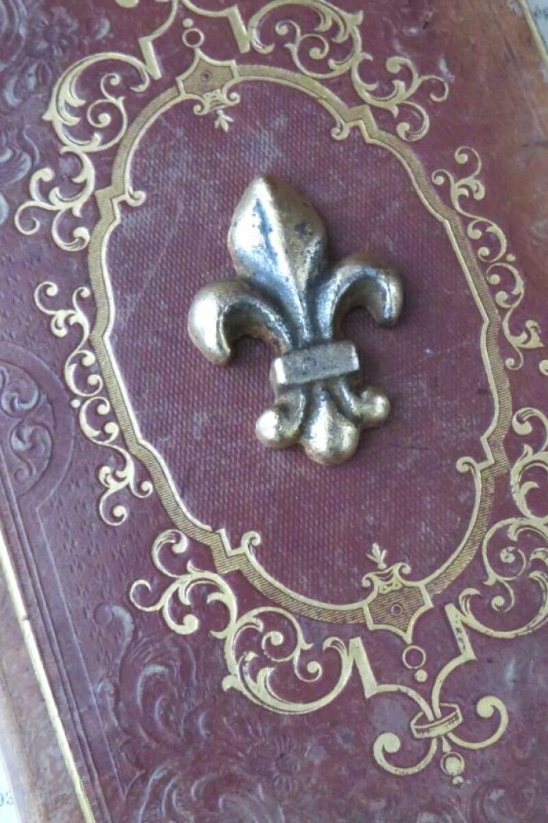 Gietijzeren ornamentje “Lys de France”