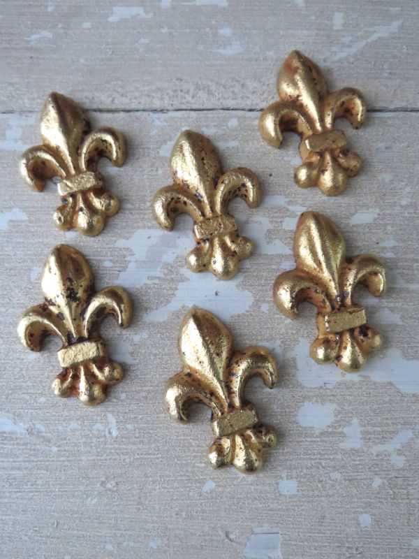 Gietijzeren ornamentje “Lys de France” G