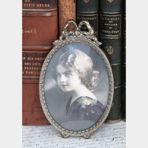 Oud Frans fotolijstje met strikje