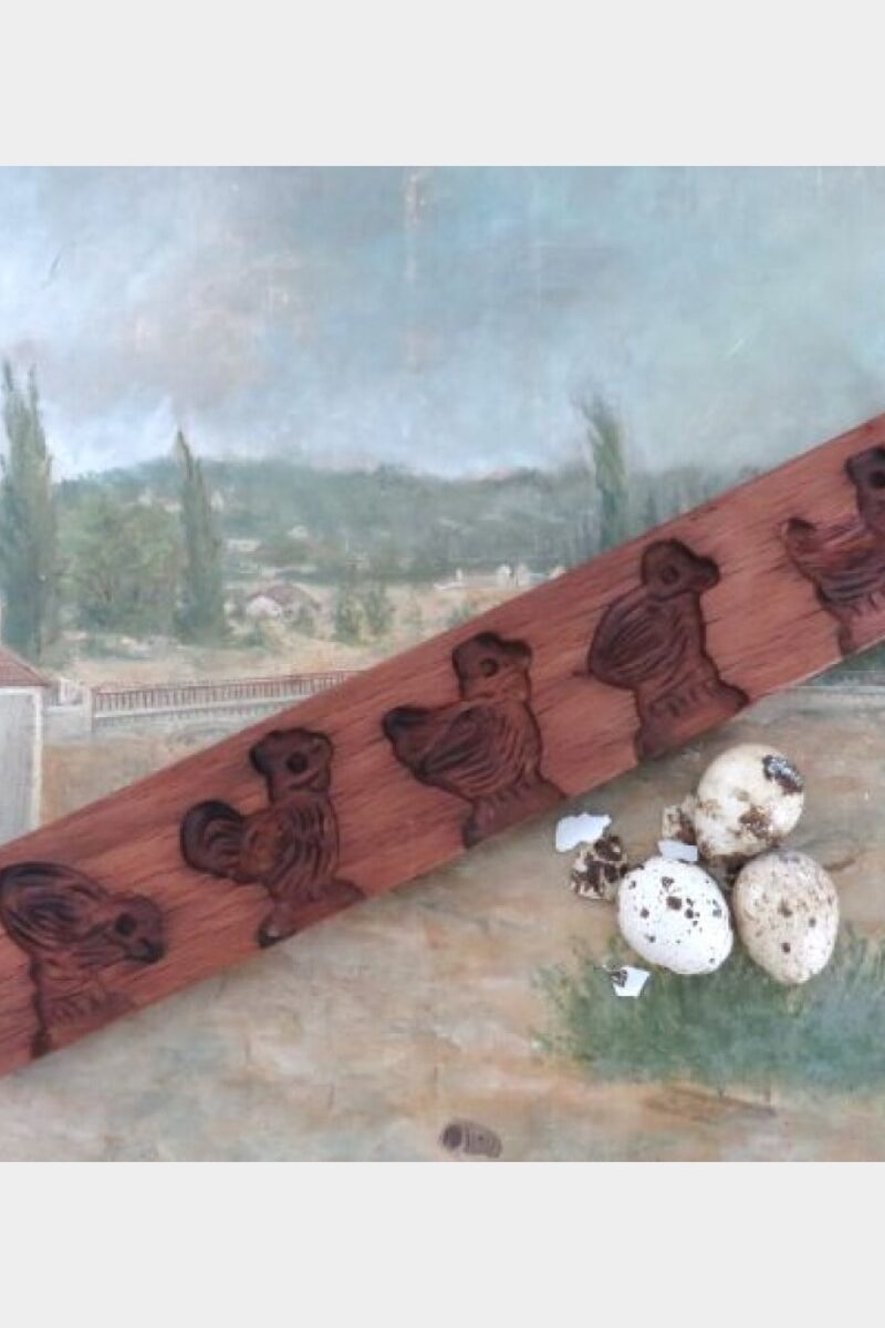 Oud suikerplankje "Haan, kippen en kuikentje"