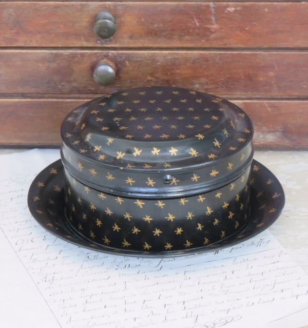 Oude trommel met onderbord