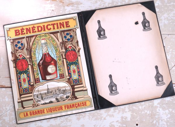 Oude Franse menukaartmap "Bénédictine"
