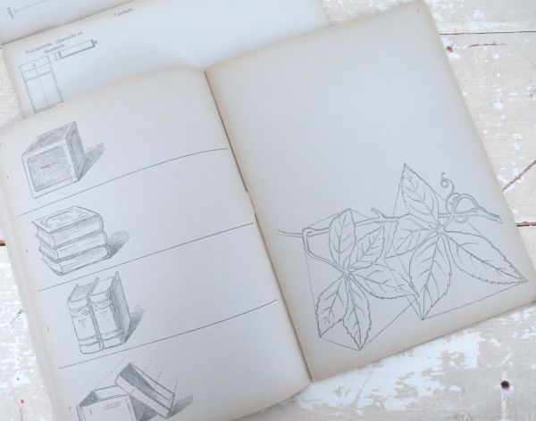 2 Antieke "Teekenoefeningen Lagere school J. B. Wolters 1900"