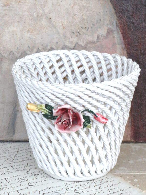 Oude Italiaanse cachepot "Rozentakje"