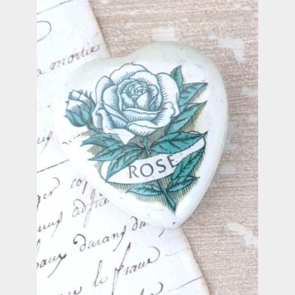 Hartvormig vintage blikje "Rose"