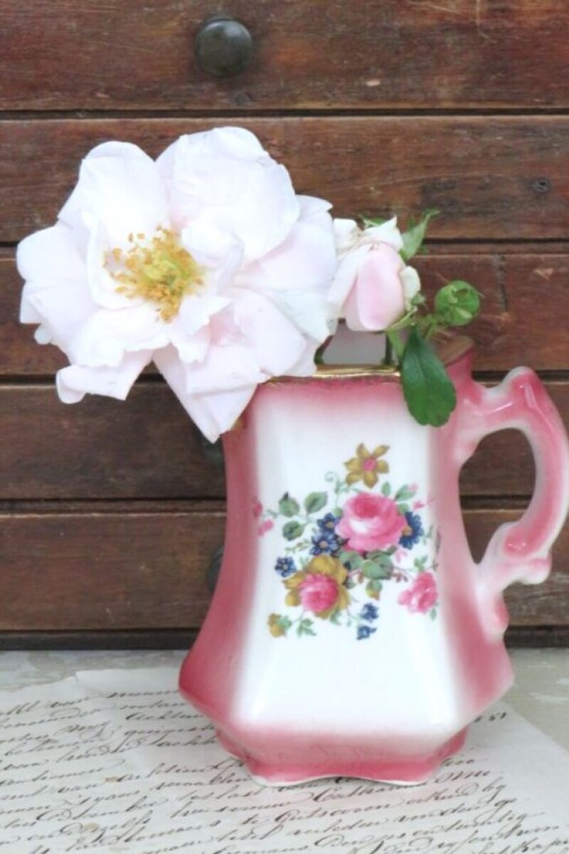 Engels Staffordshire Ironstone kannetje "Rozen"