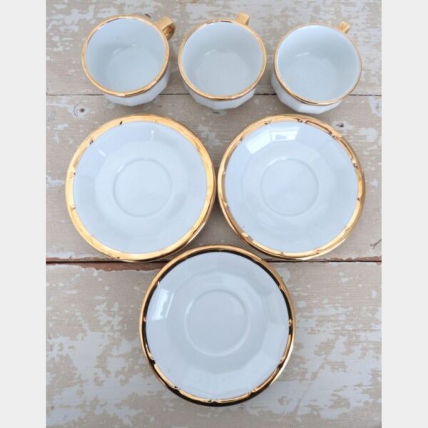 Franse espresso kop en schotel Pillivuyt wit/ goud
