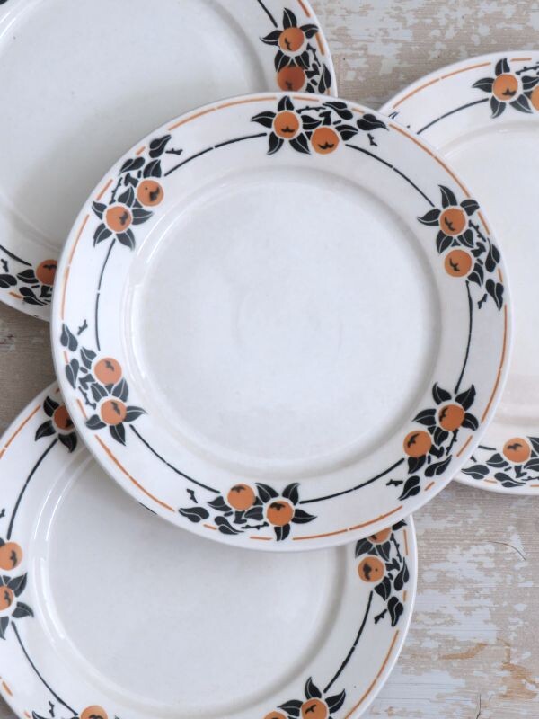 Antiek Frans dinerbord Badonviller "Madeleine"