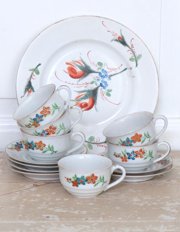 6 Antieke kop en schotels oranje/ blauw