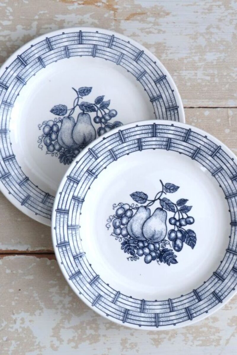 Vintage bord "Mandje met fruit"