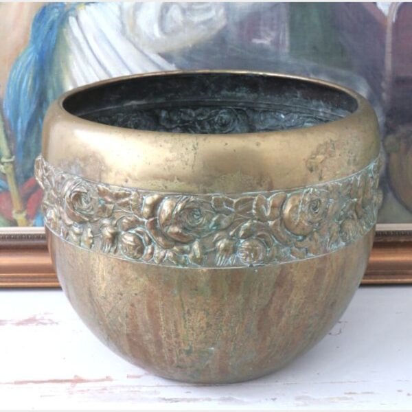 Antieke Messing cachepot met rozenrand ( Art-Nouveau)