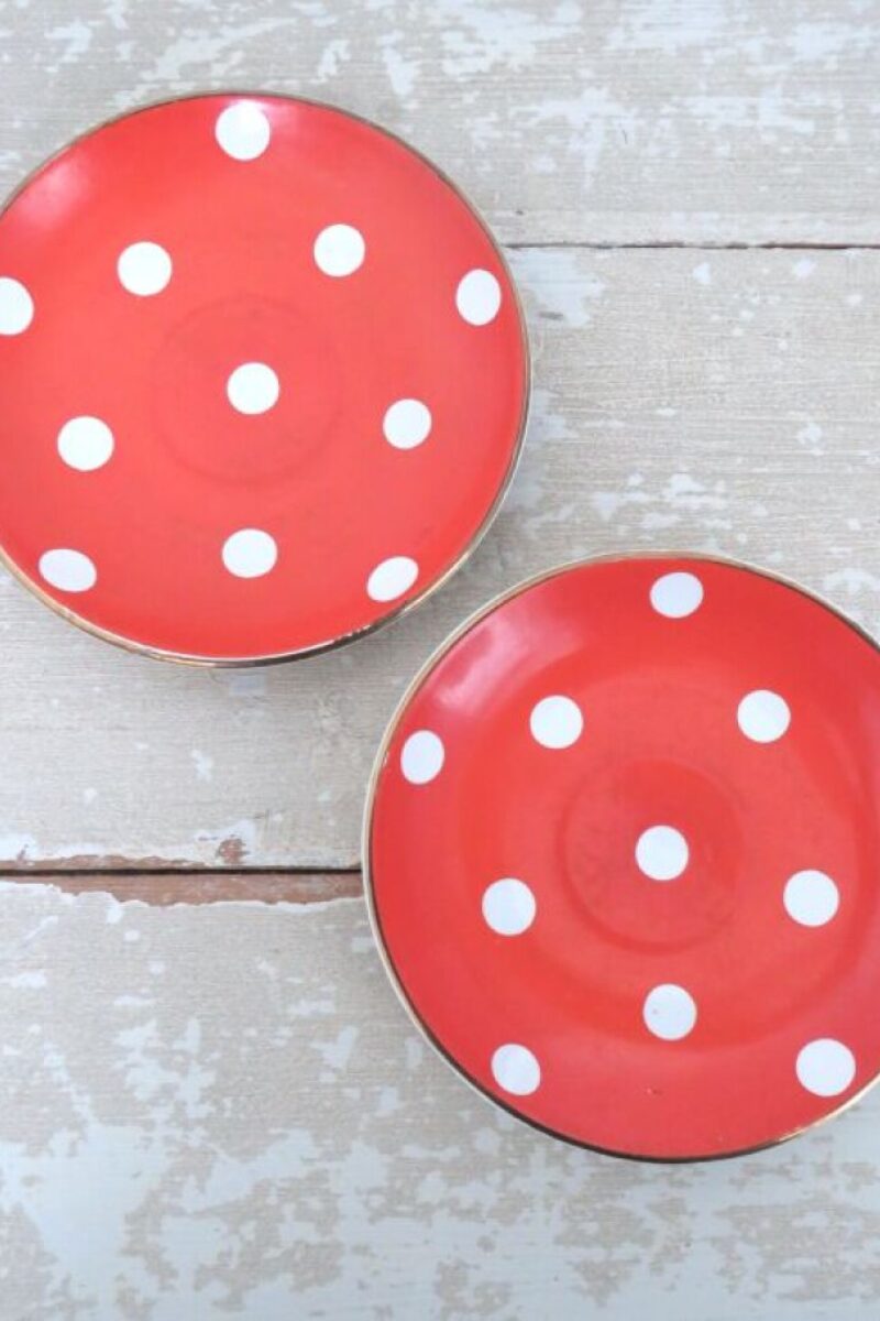 2 Onderbordjes Sarreguemines & Digoin "Polkadots rood/wit"