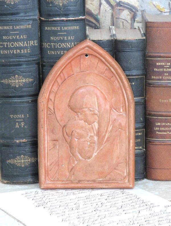 Oude terracotta plaquette " Madonna met kind"