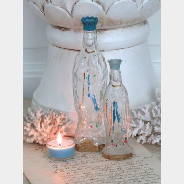 Oude wijwaterfles ND de Lourdes (4)
