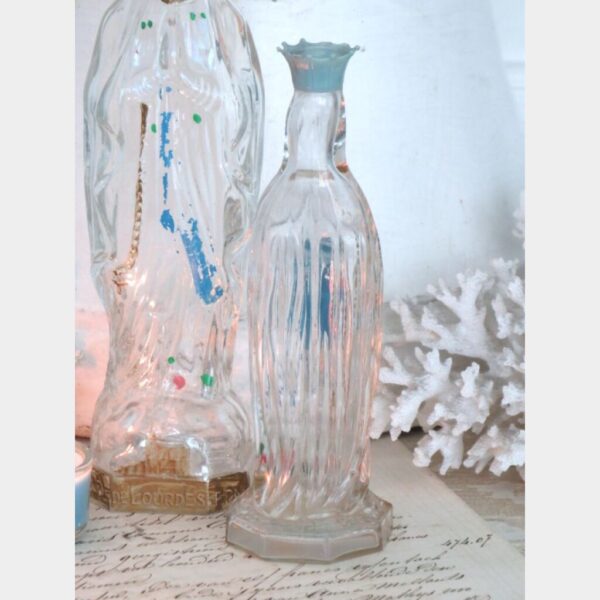 Oude wijwaterfles ND de Lourdes (4)
