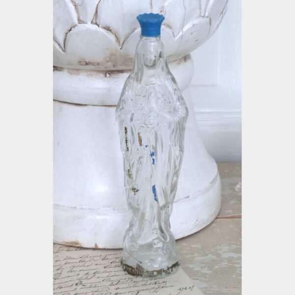 Oude wijwaterfles Souvenir de Lourdes (2)